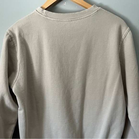 Urban Outfitters Strawberry Vintage Inspired Ivory Pullover Sweatshirt Size S - Picture 12 of 16